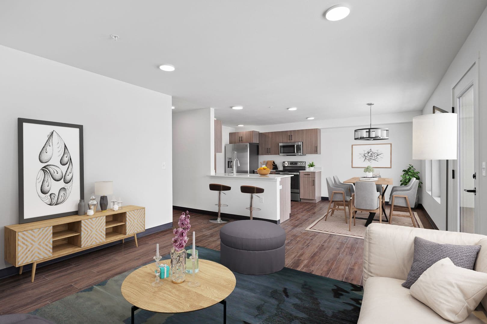 Redmond Apartment: 3770 SW Canal Blvd