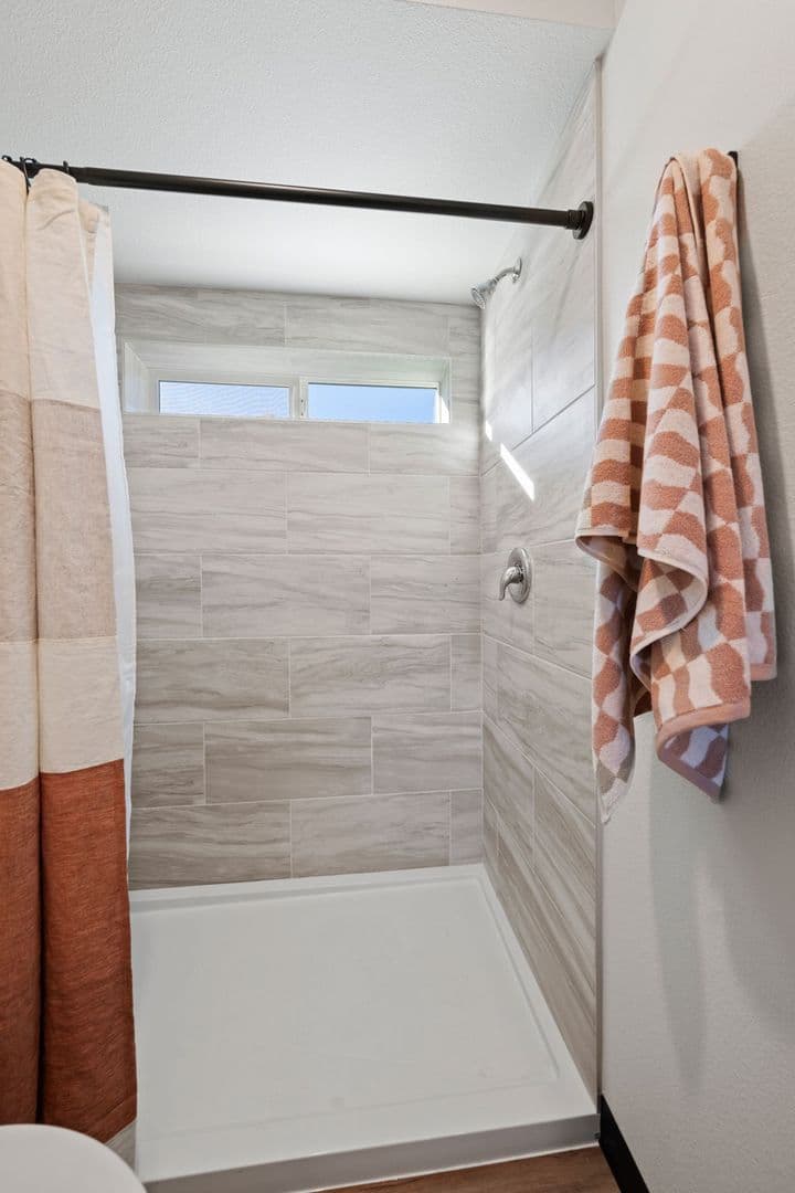 Redmond Apartment: 629 SW 5th Street