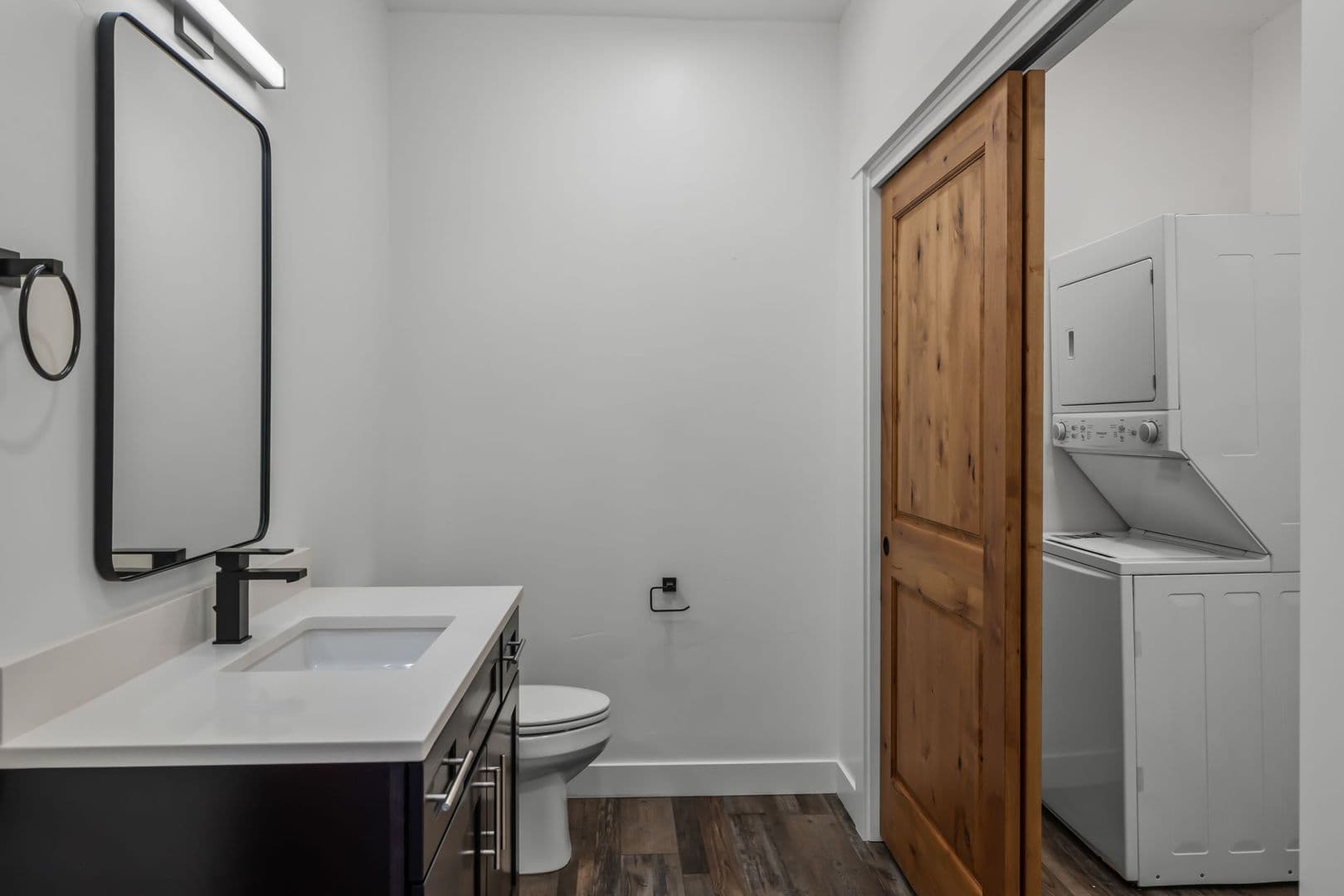 Redmond Apartment: 1431 NW 4th Street