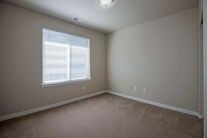Bend House: 21187 Philly Ave