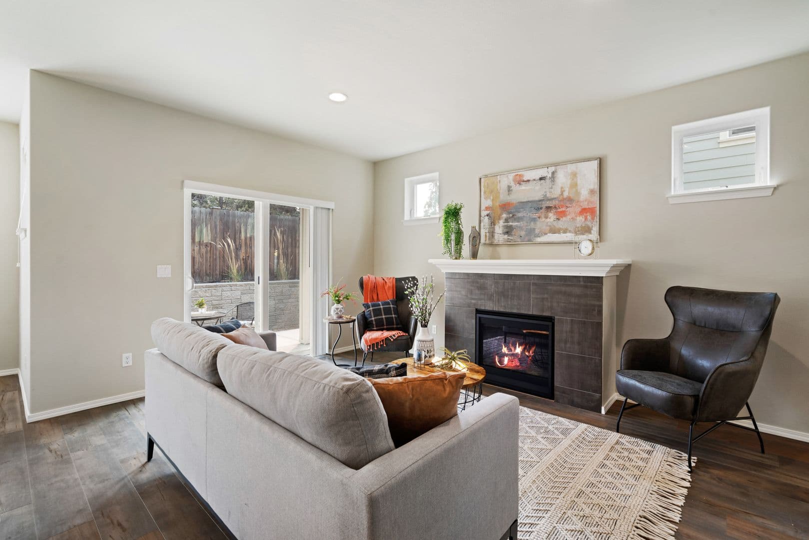 Bend Townhome: 2376 NE 6th St