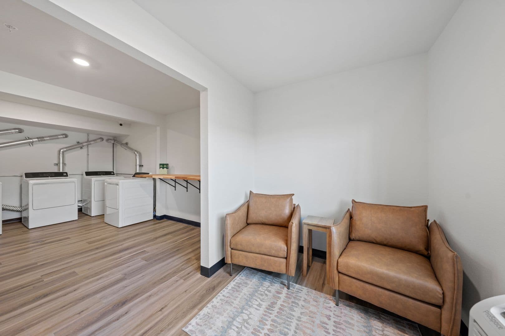 Redmond Apartment: 629 SW 5th Street
