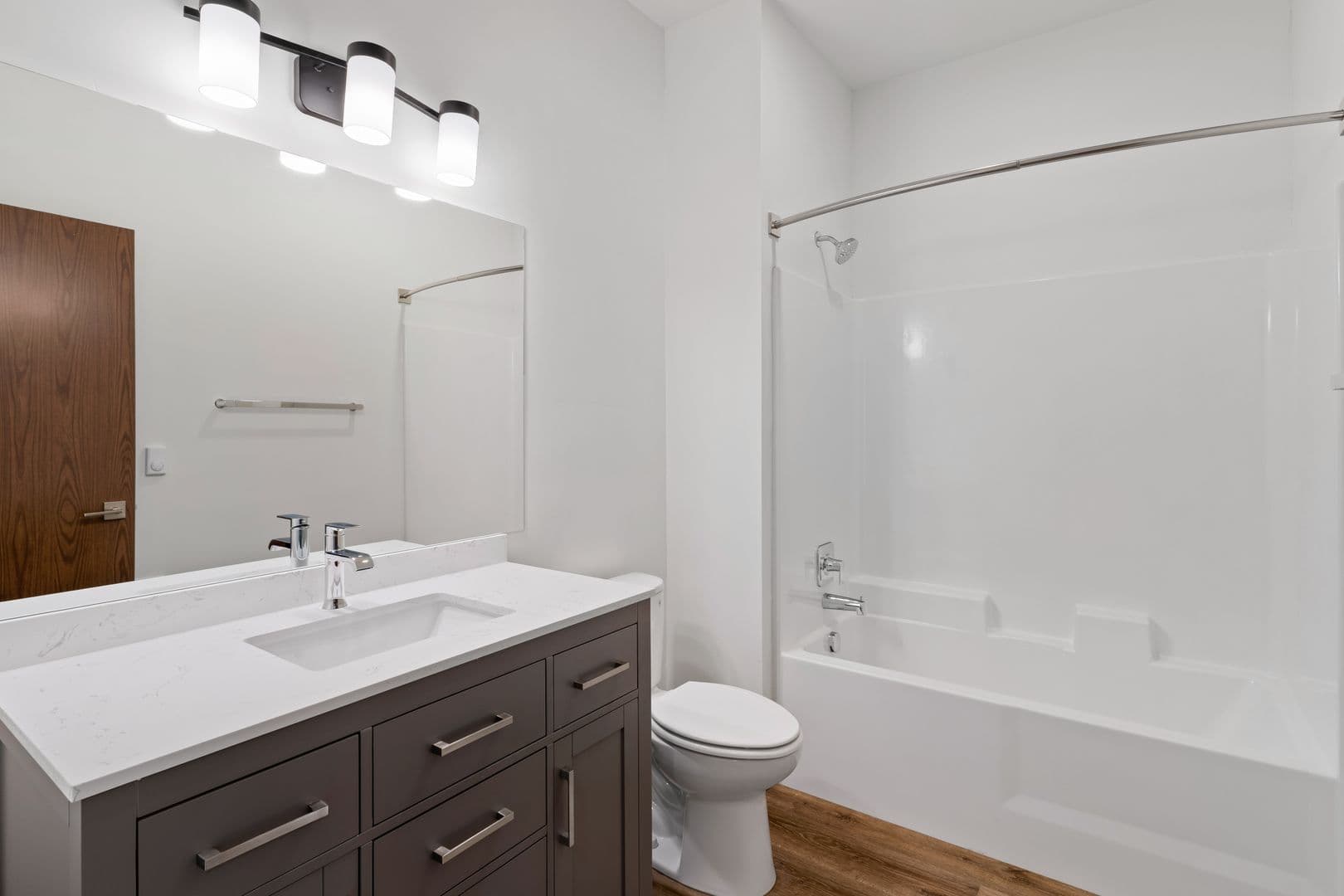 Bend Apartment: 144 SW Crowell Way