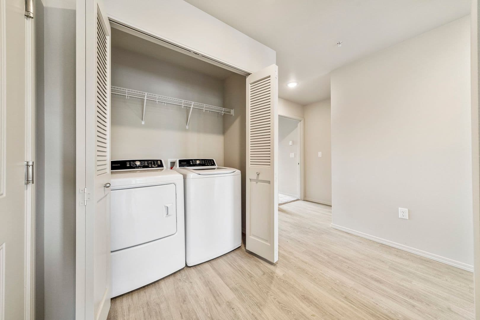 Redmond Apartment: 1848 SW 15th Street