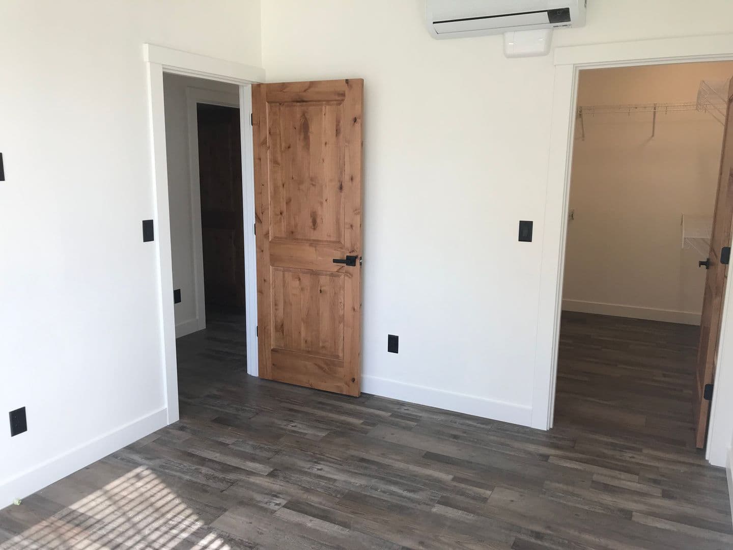Redmond Apartment: 1431 NW 4th Street