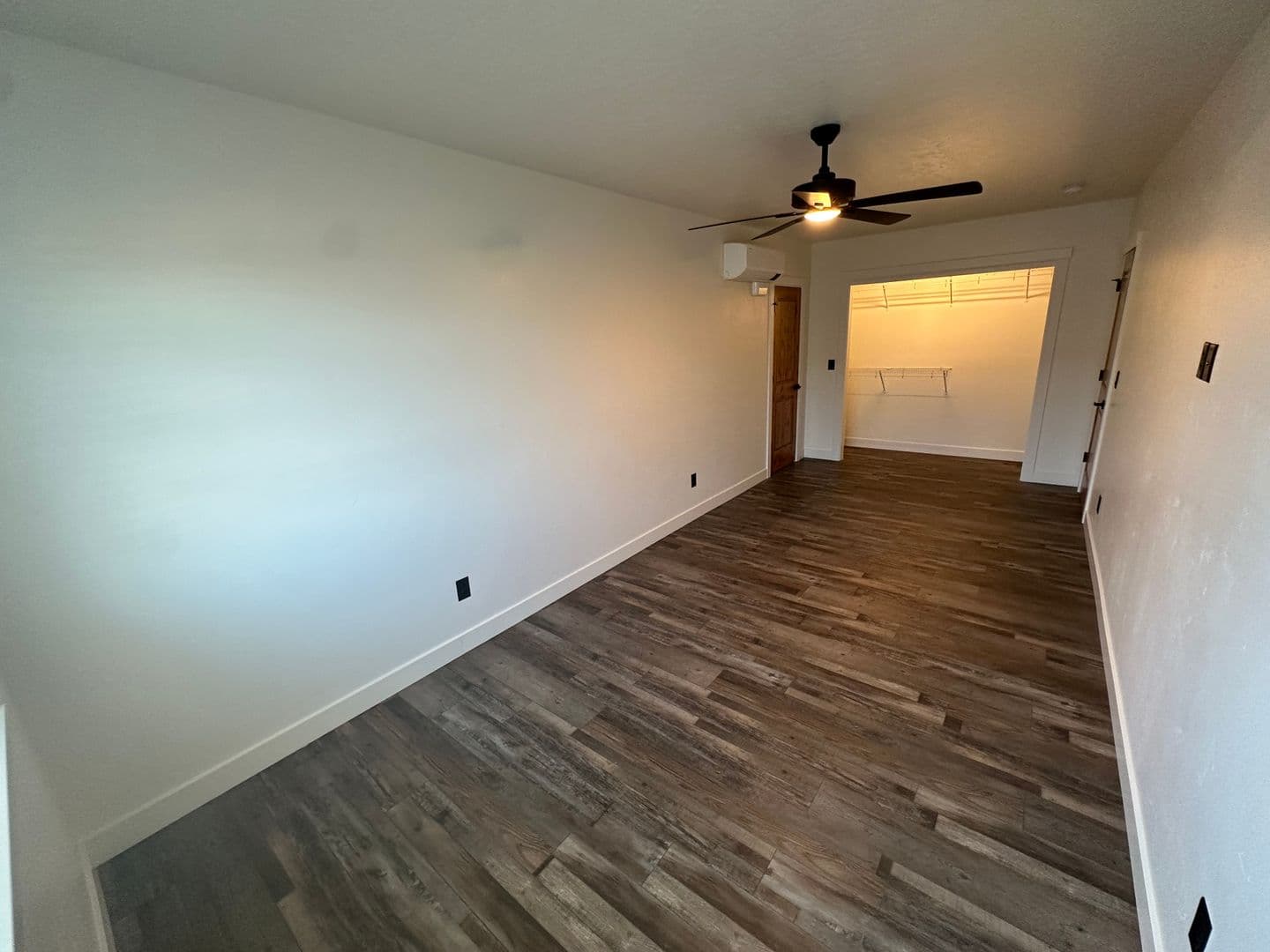 Redmond Apartment: 1431 NW 4th Street