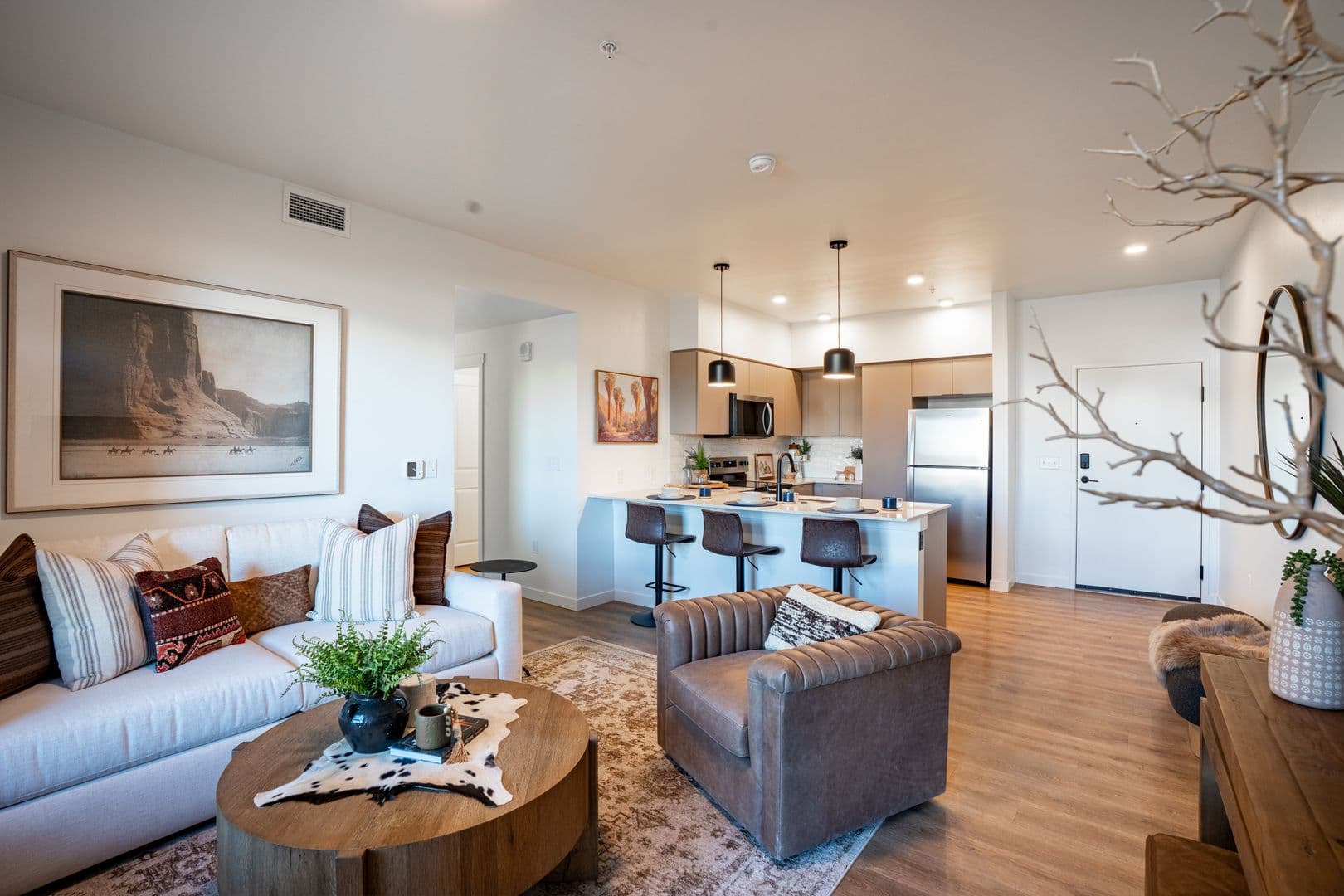 Bend Apartment: 20040 SE Easton Pl