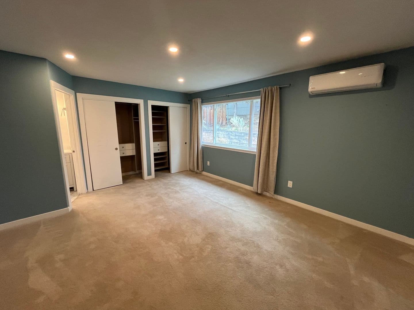 Bend House: 2807 NE Lotno Drive