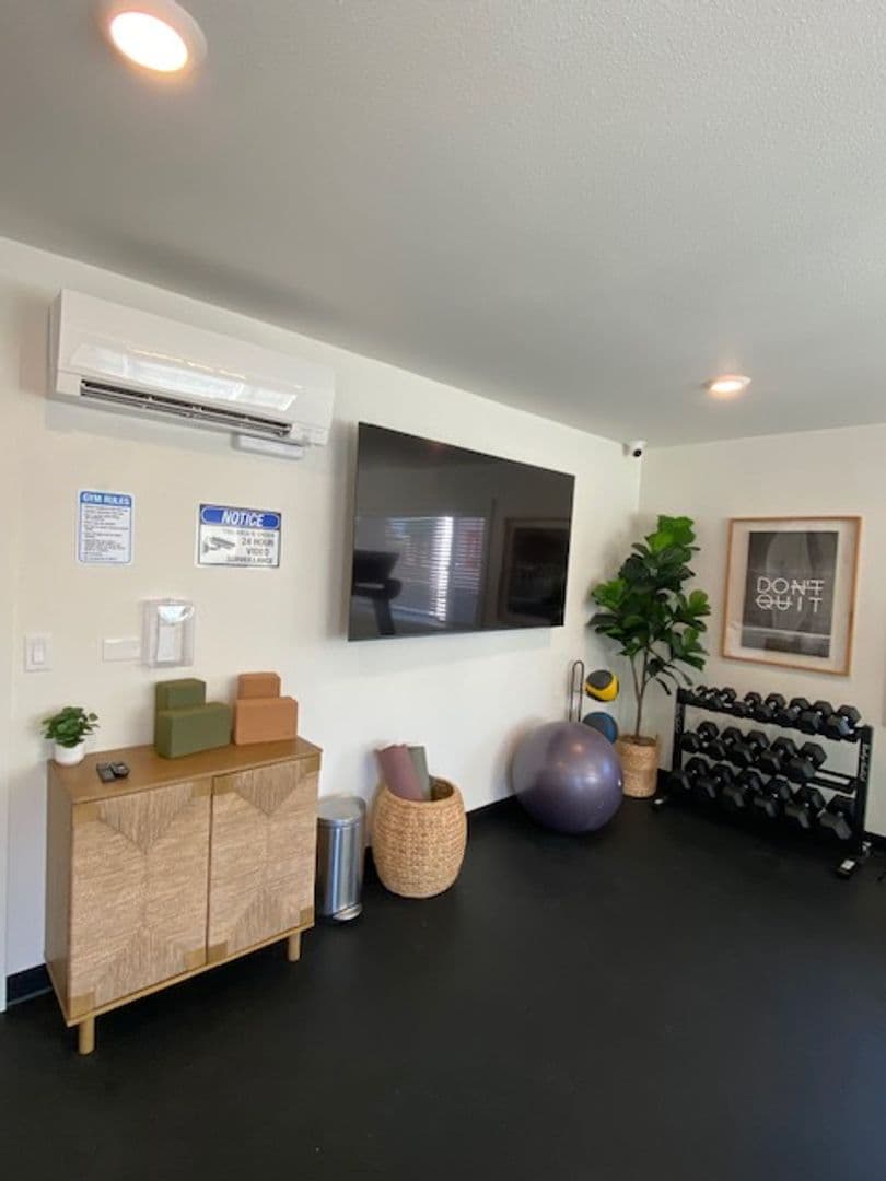 Redmond Apartment: 629 SW 5th Street