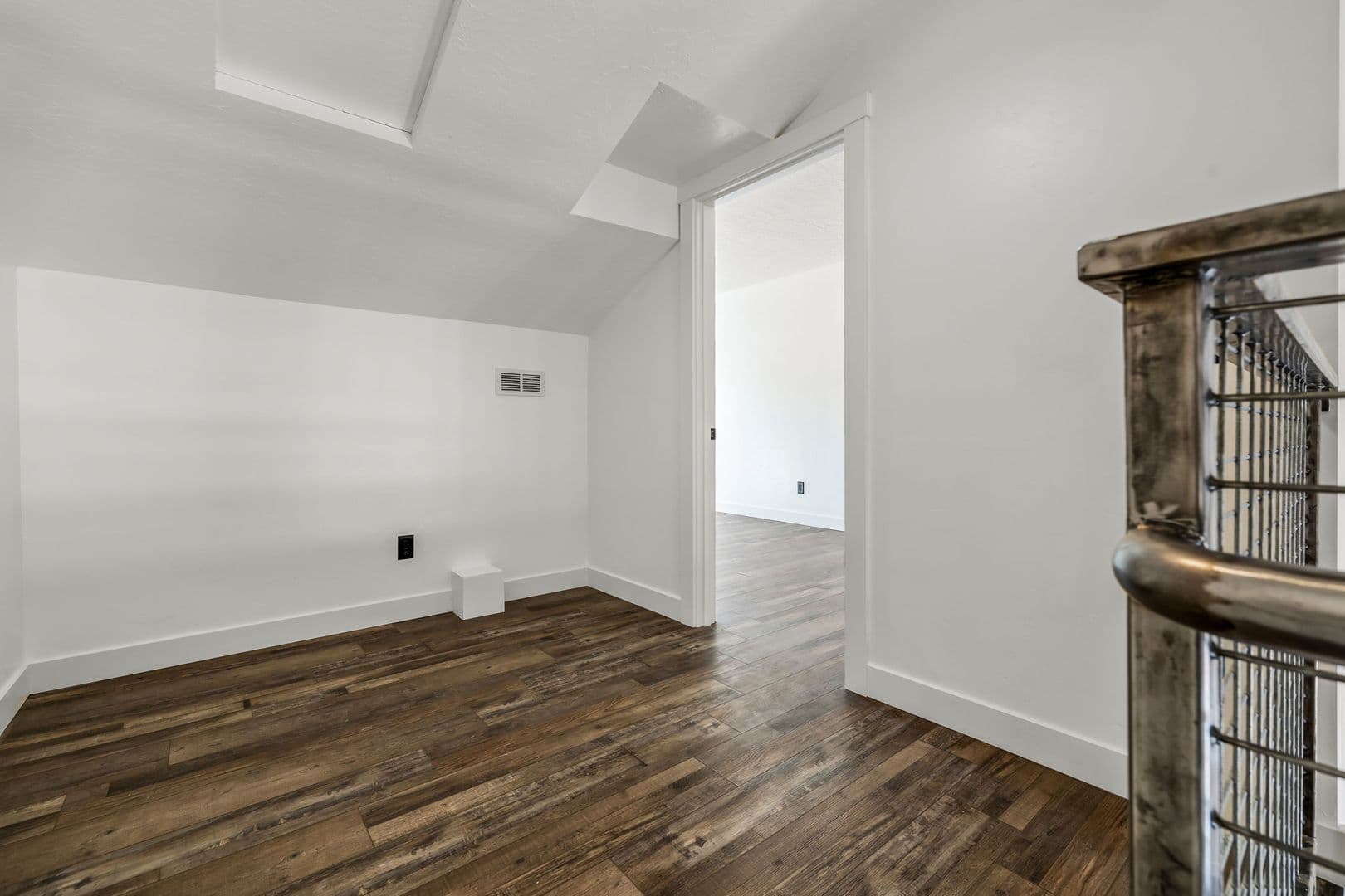 Redmond Apartment: 1441 NW 4th Street