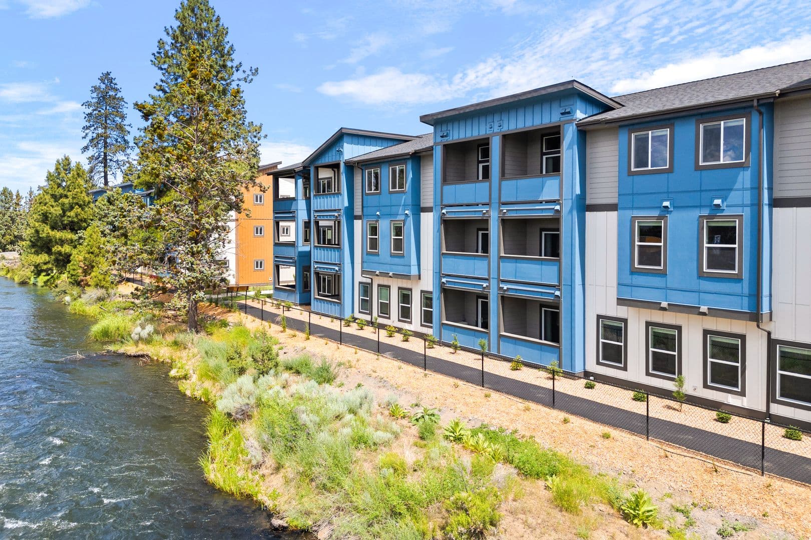 Bend Apartment: 61580 Brosterhous Rd