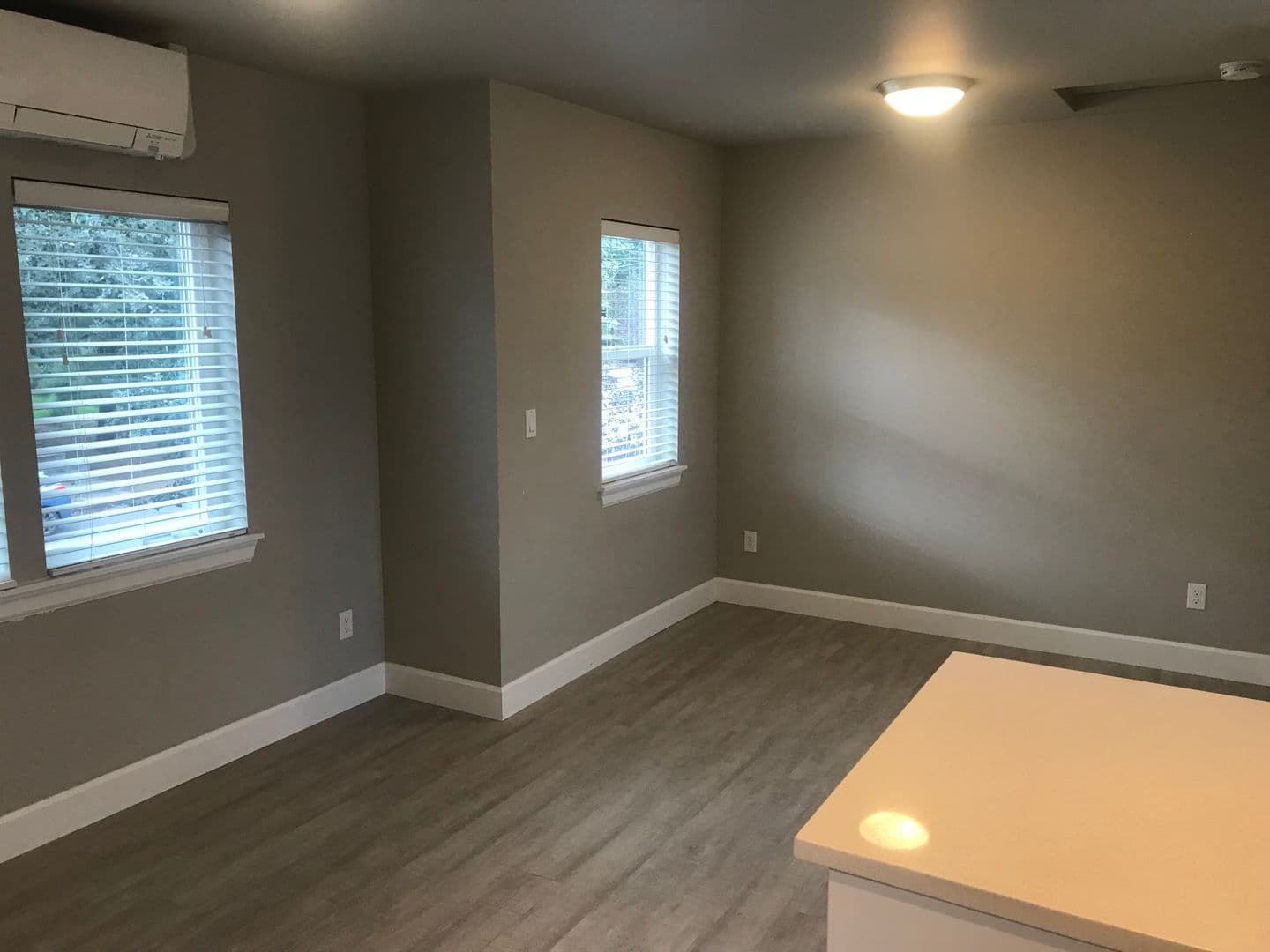 Bend Apartment: 1059 NW Ogden Ave