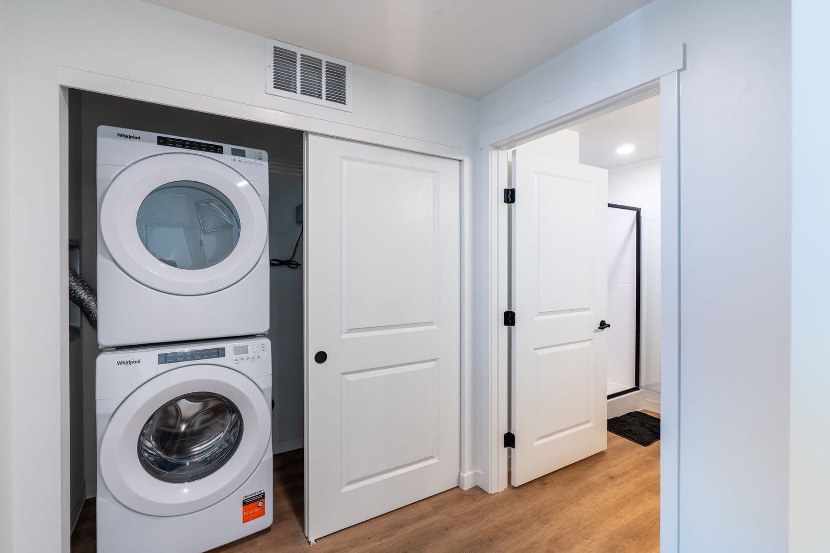 Bend Apartment: 20040 SE Easton Pl