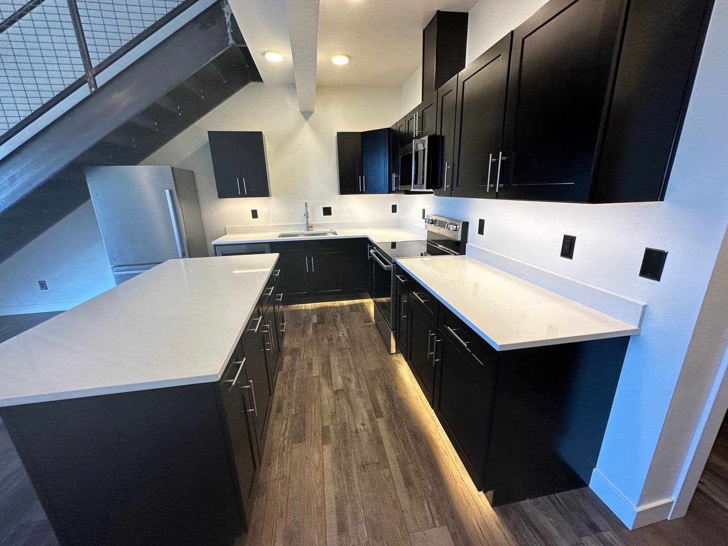Redmond Apartment: 1441 NW 4th Street