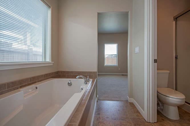 Bend House: 21187 Philly Ave