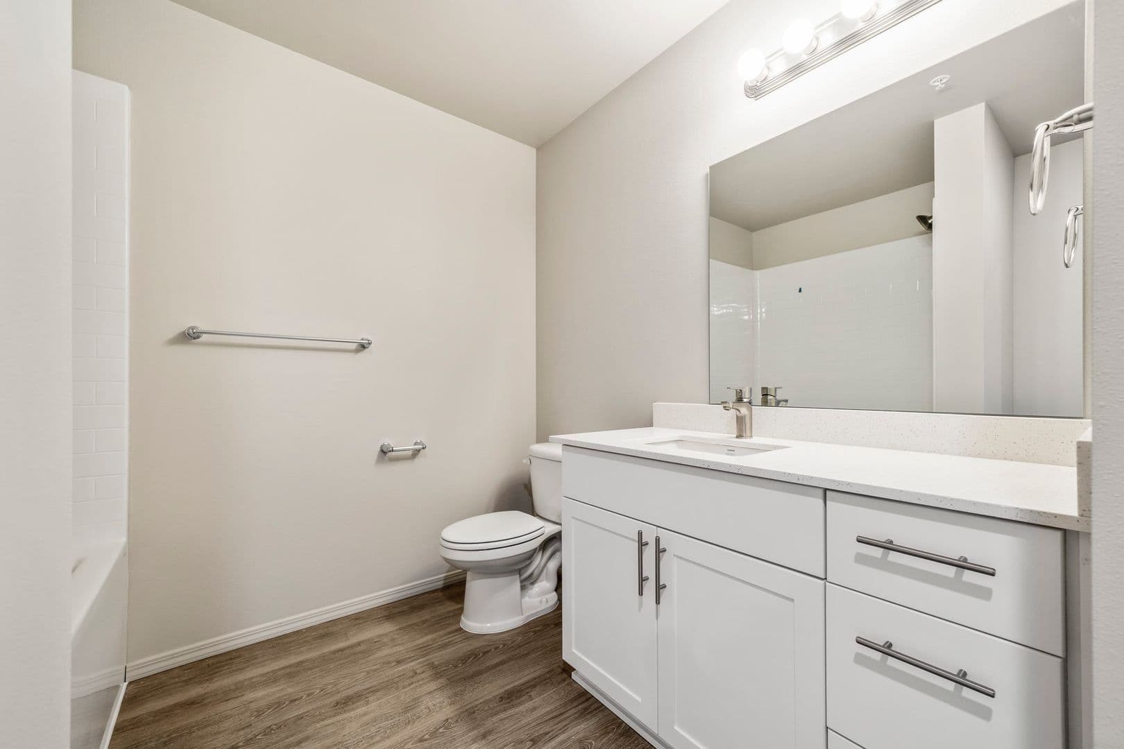 Redmond Apartment: 1848 SW 15th Street