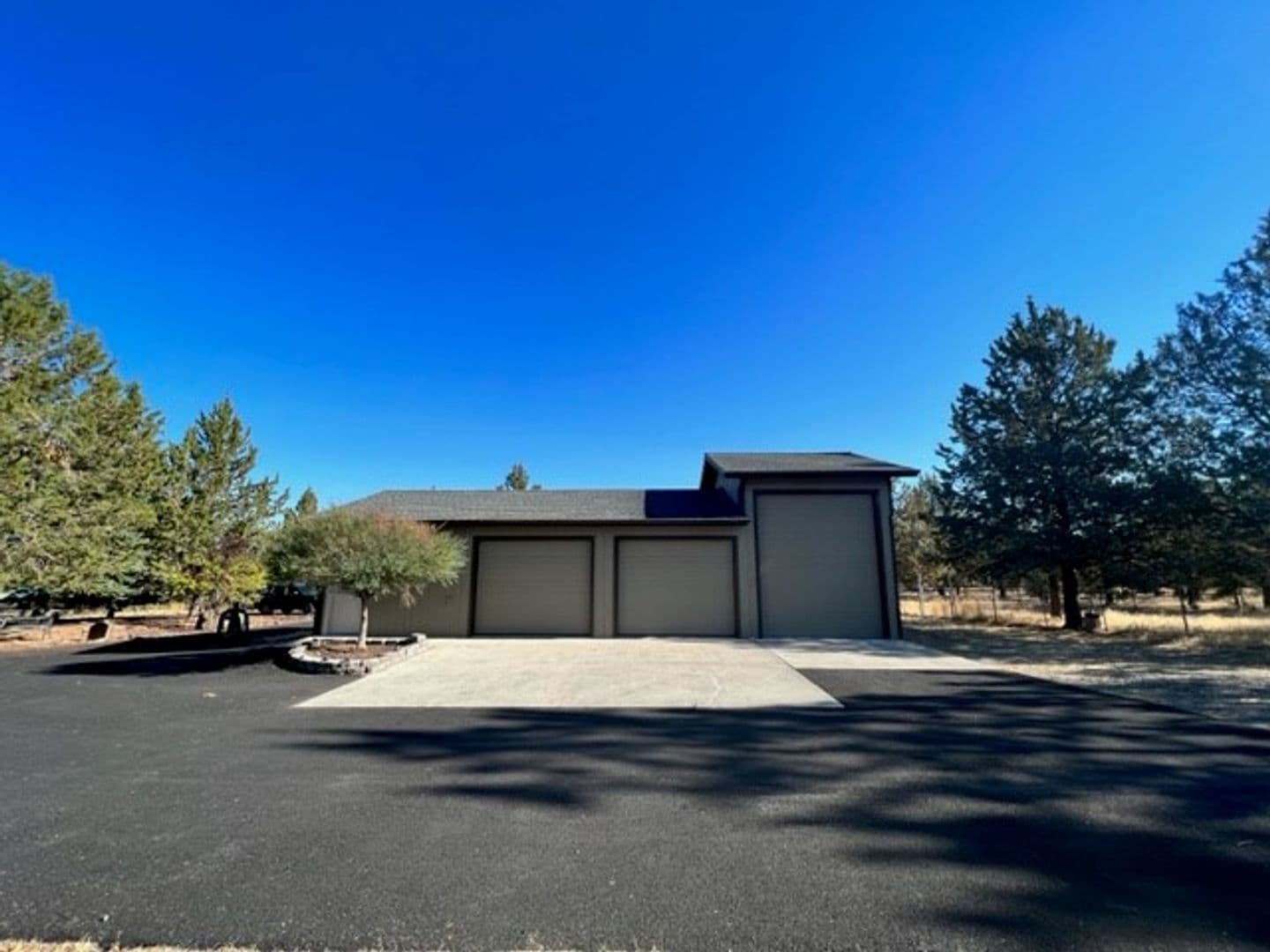 Powell Butte House: 8062 SW Copley Road