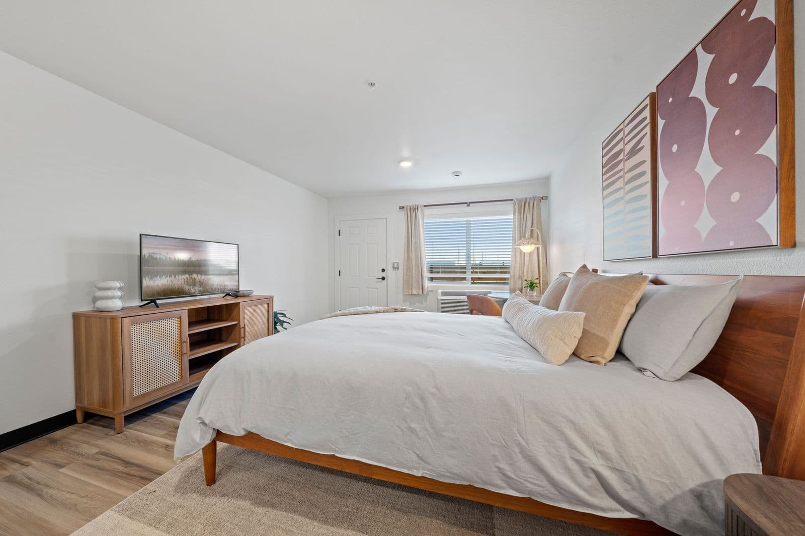 Redmond Apartment: 629 SW 5th Street