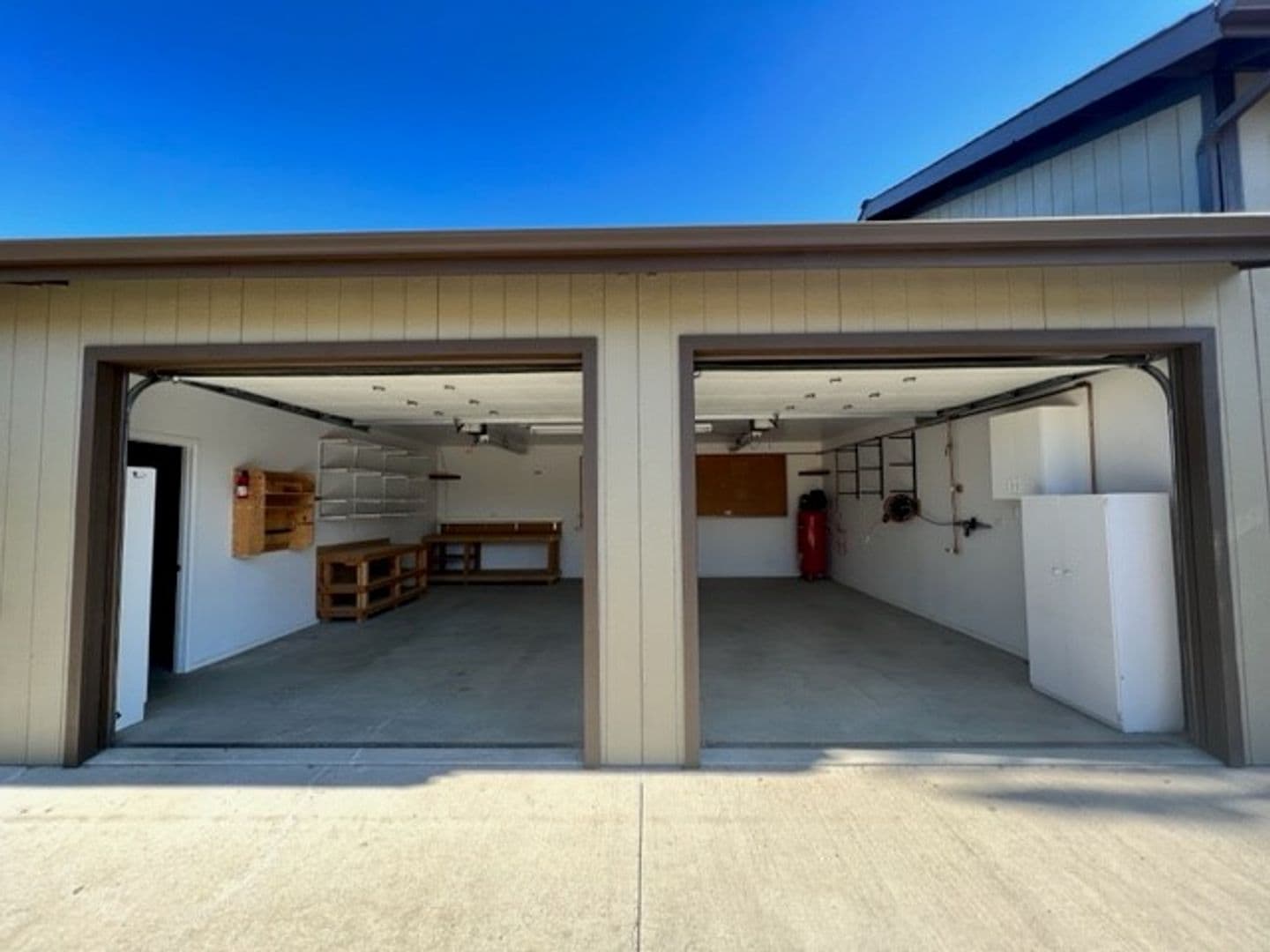 Powell Butte House: 8062 SW Copley Road