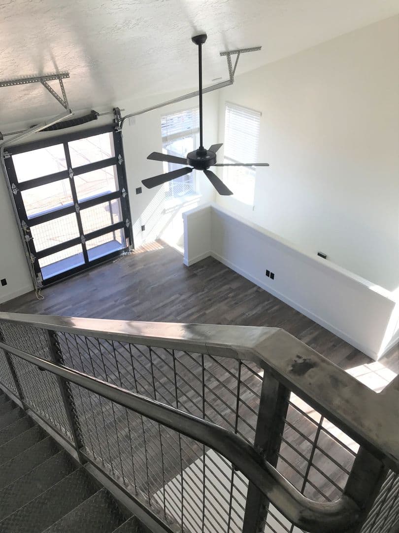 Redmond Apartment: 1431 NW 4th Street
