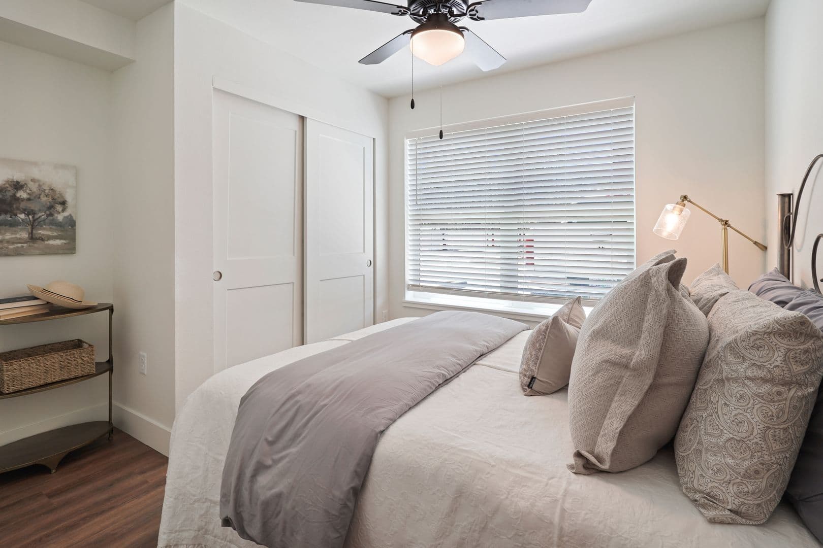 La Pine Apartment: 51376 Preble Way
