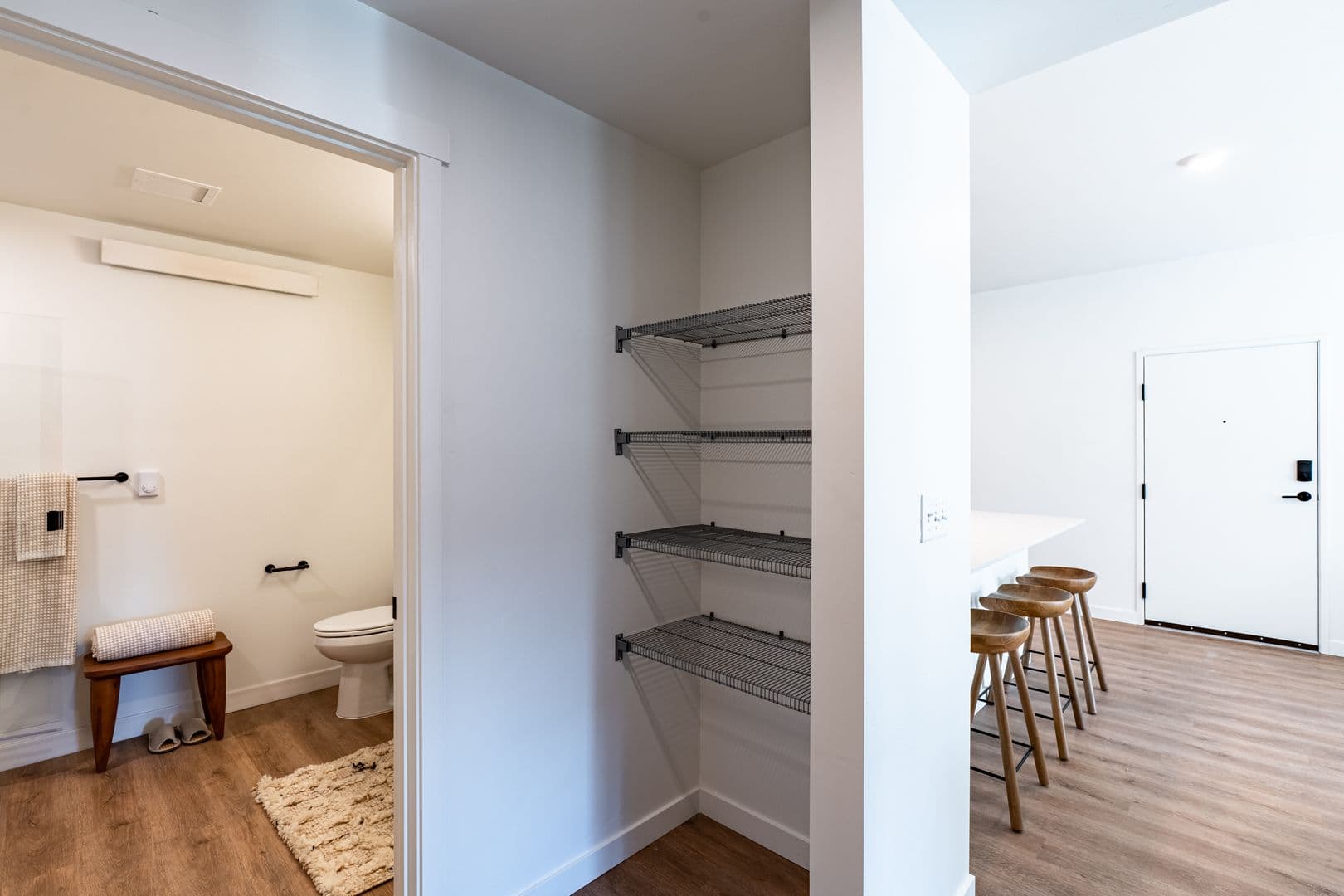 Bend Apartment: 20040 SE Easton Pl