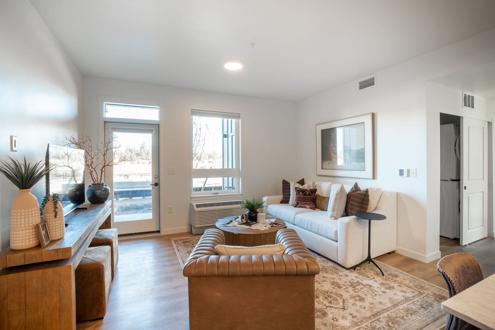 Bend Apartment: 20040 SE Easton Pl