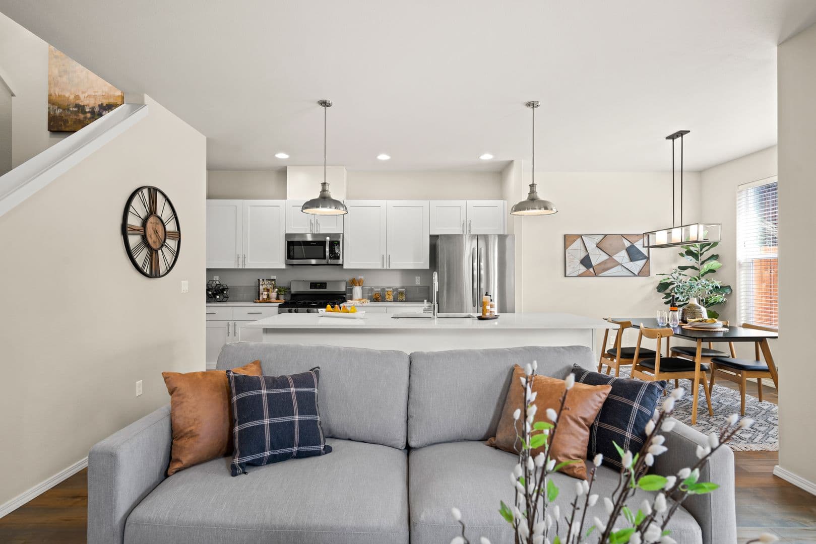 Bend Townhome: 2376 NE 6th St