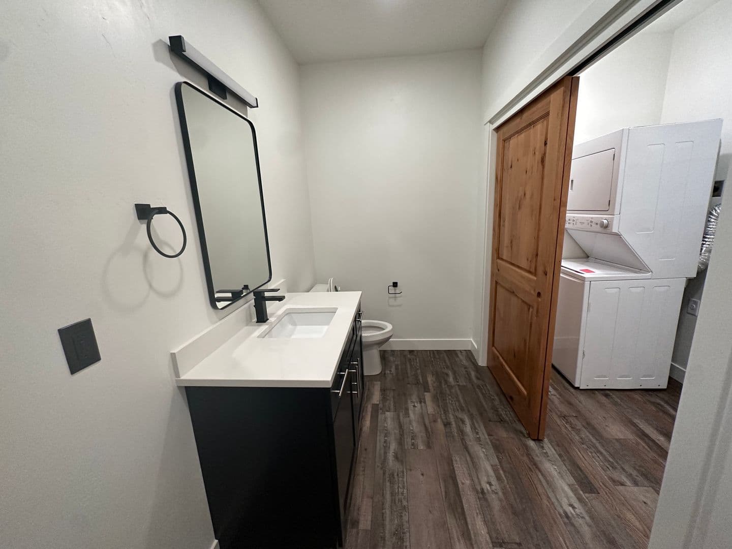 Redmond Apartment: 1441 NW 4th Street