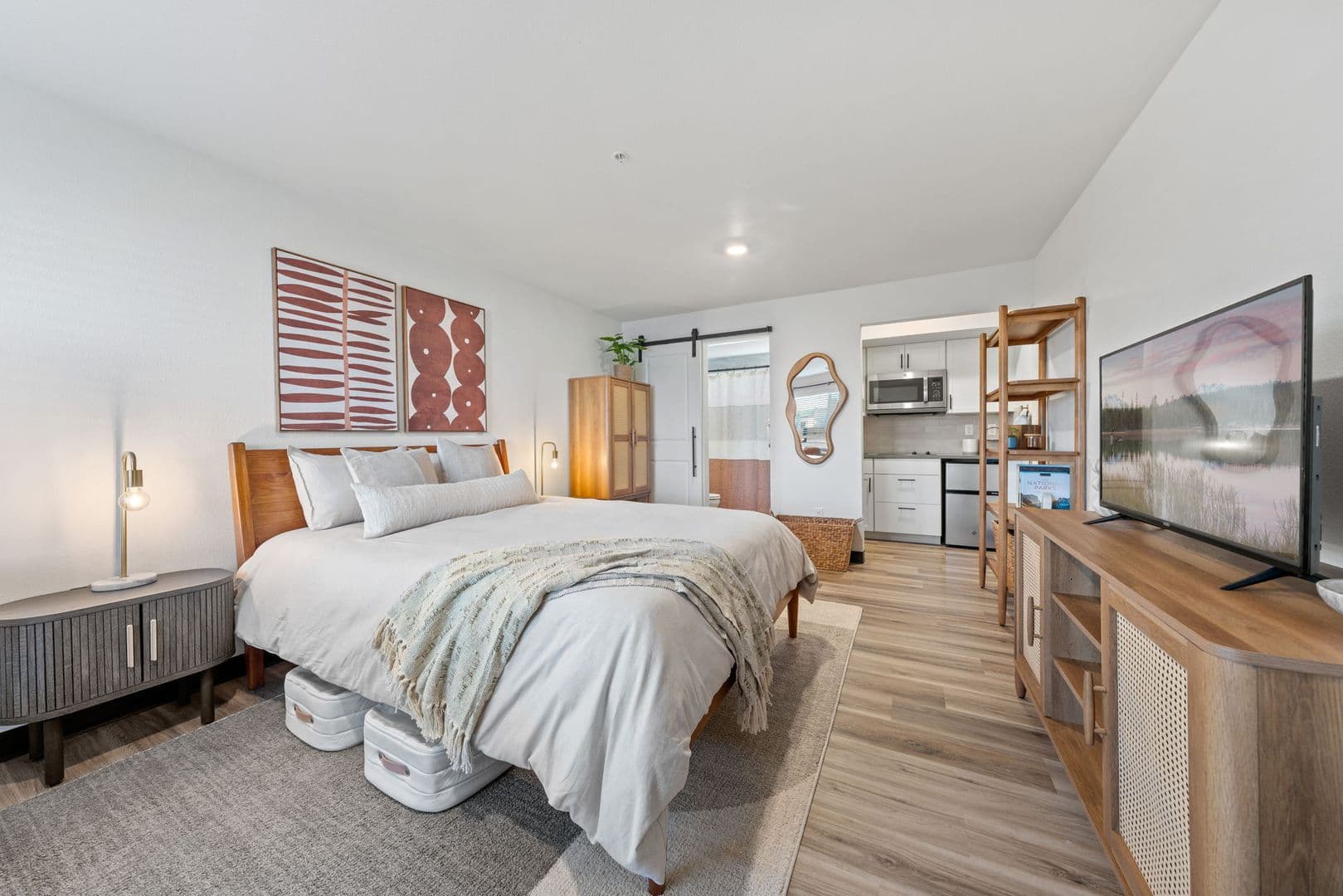 Redmond Apartment: 629 SW 5th Street