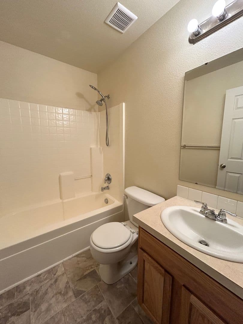 Meridian House: 560 E Blue Heron