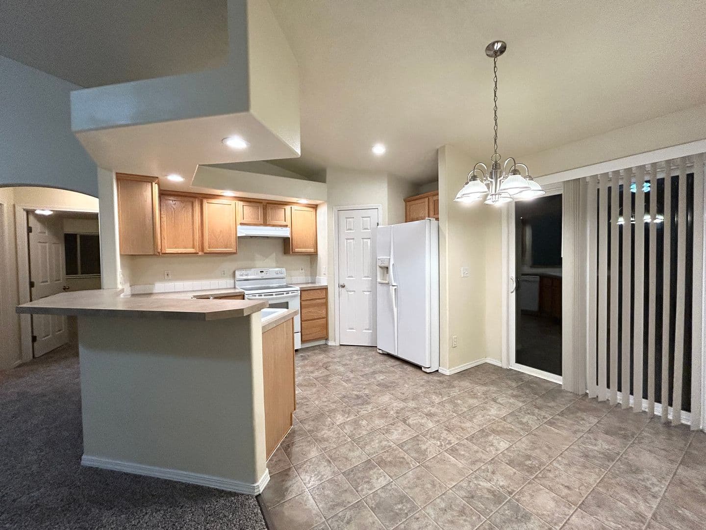 Meridian House: 560 E Blue Heron