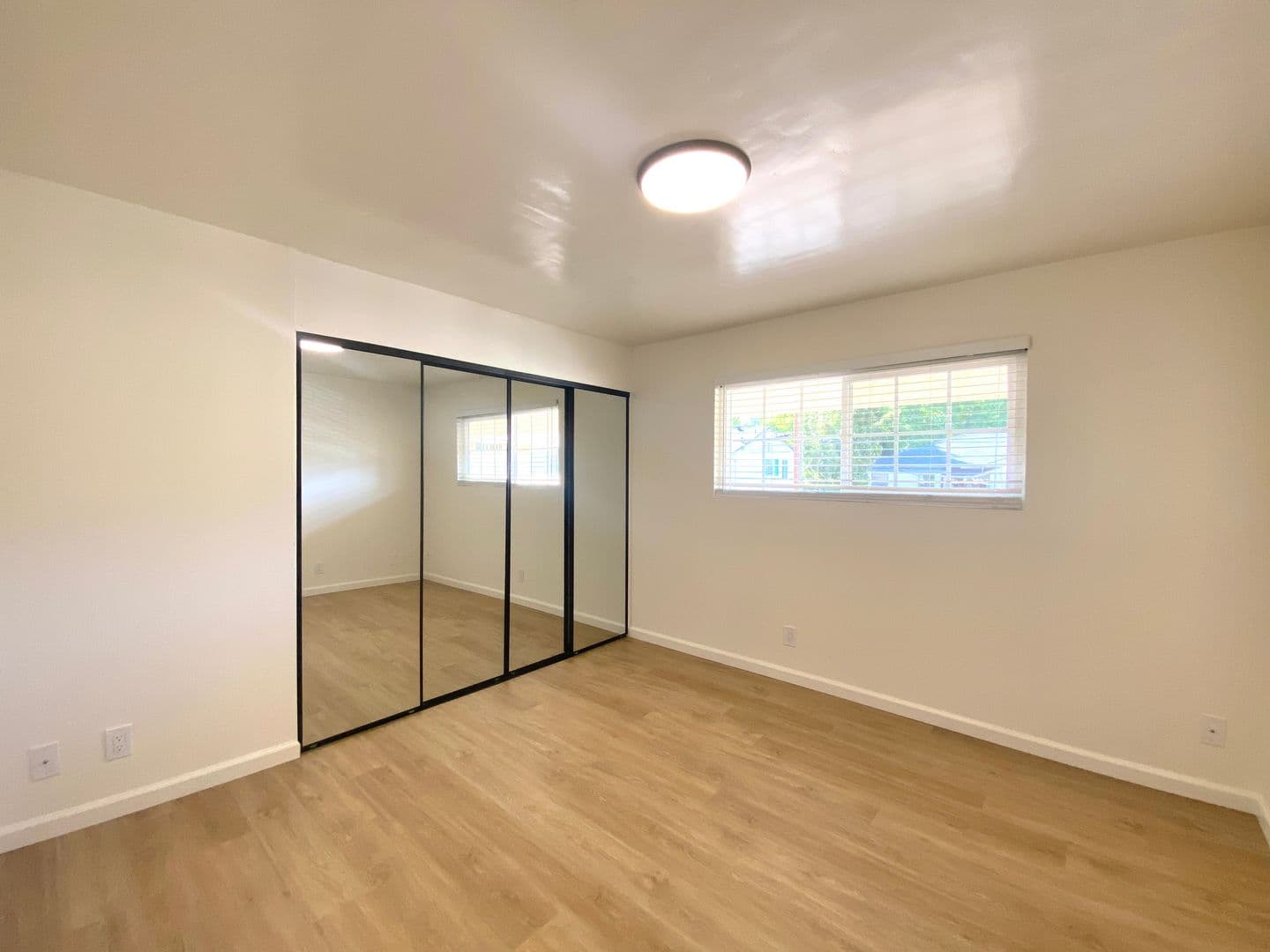 Santa Barbara Apartment: 112 W. Arrellaga