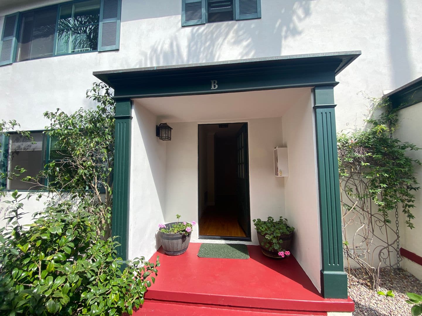 Santa Barbara Condo: 1035 Orilla del Mar Drive