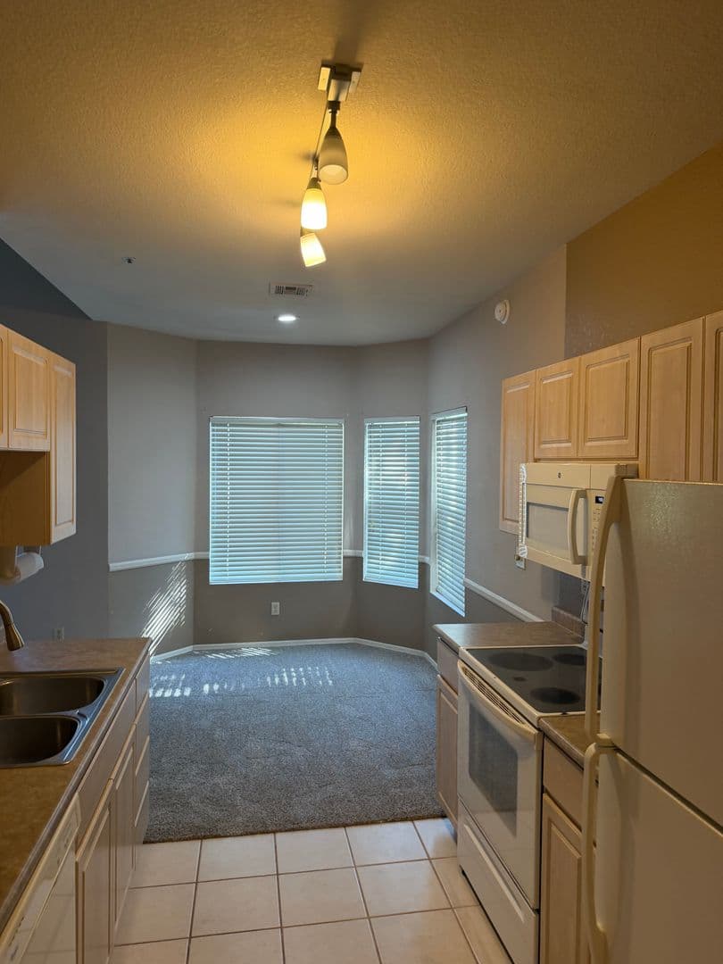 Scottsdale Condo: 9600 N 96th St #223