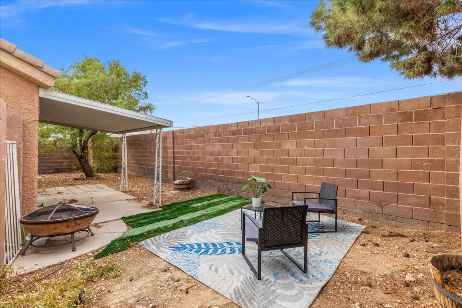 N. Las Vegas House: 3431 Outlook Point St.