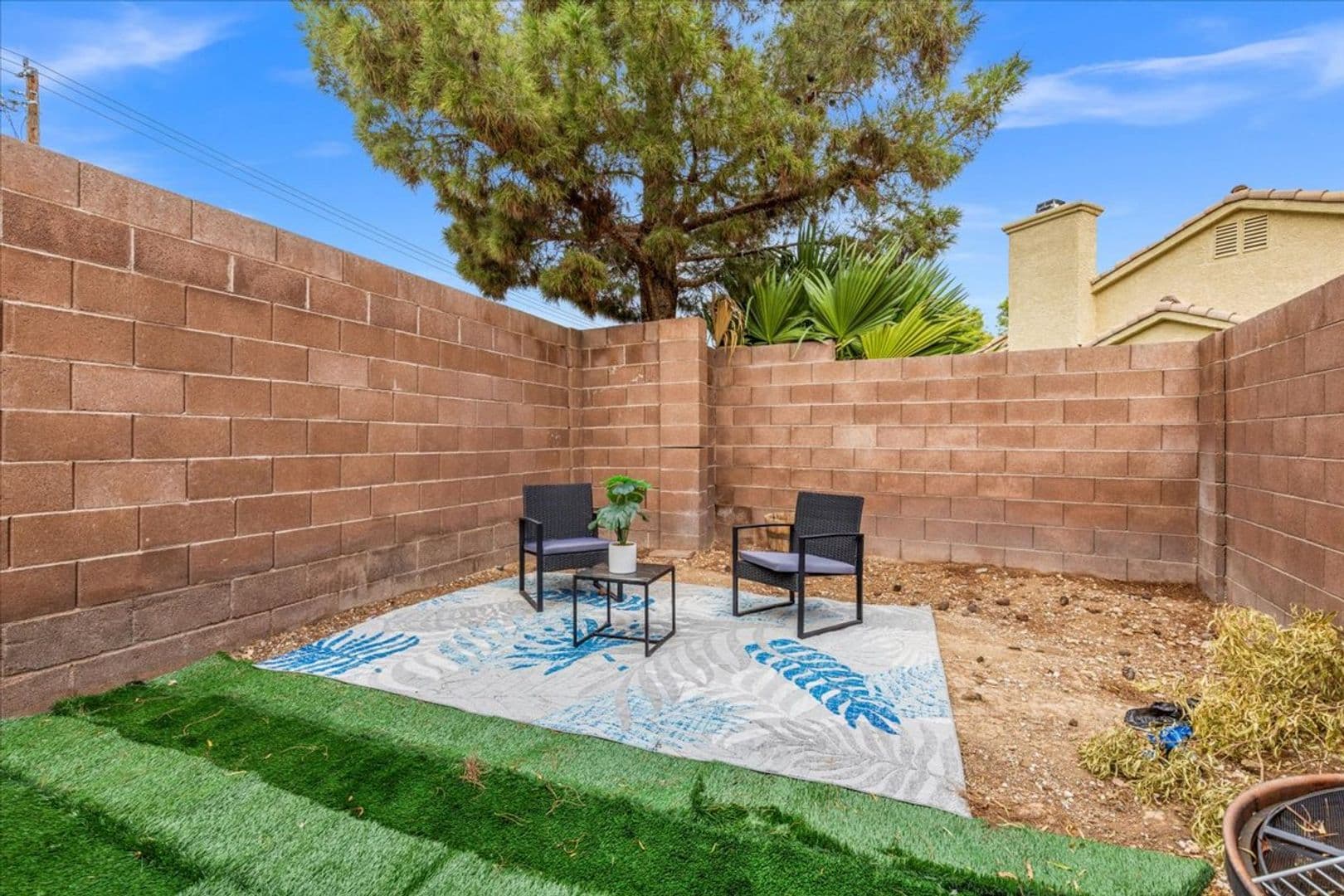 N. Las Vegas House: 3431 Outlook Point St.