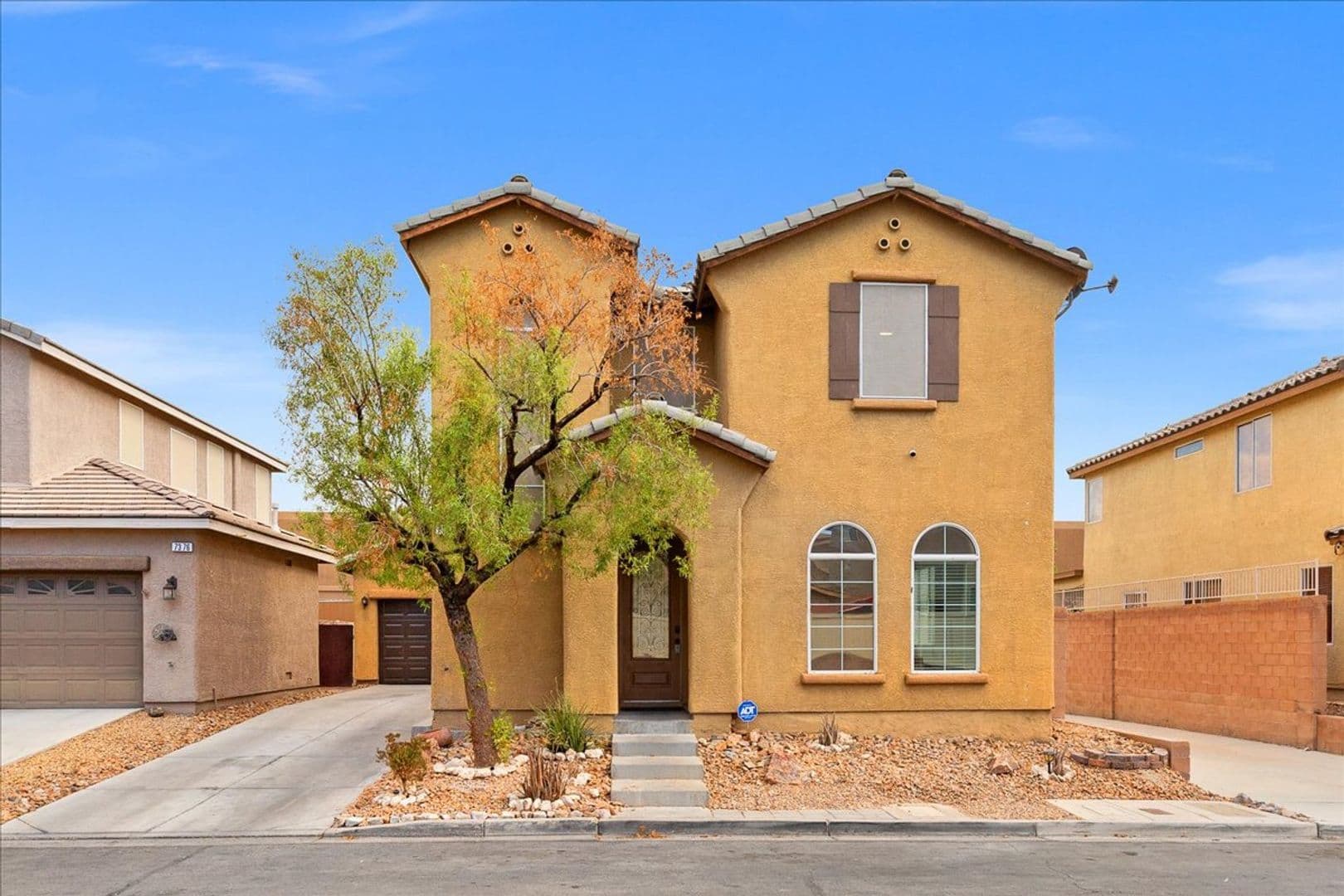 Las Vegas House: 7384 Emerald Glow St.