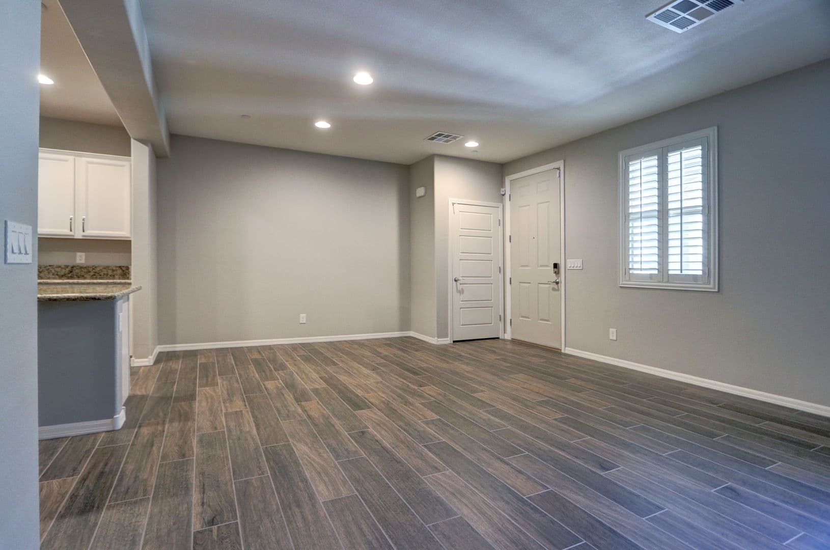 Las Vegas House: 93 W. Alamere Falls Dr.