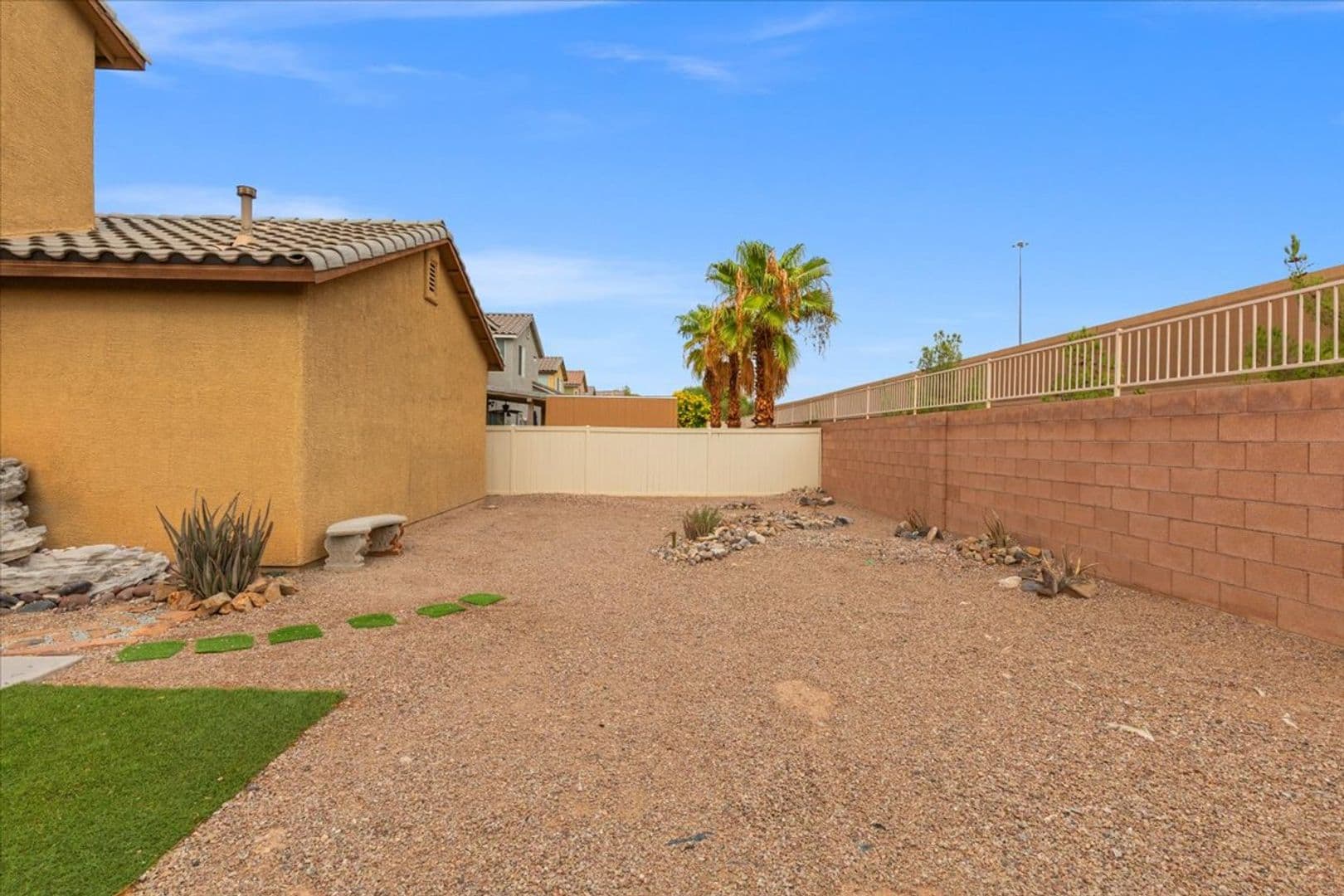 Las Vegas House: 7384 Emerald Glow St.