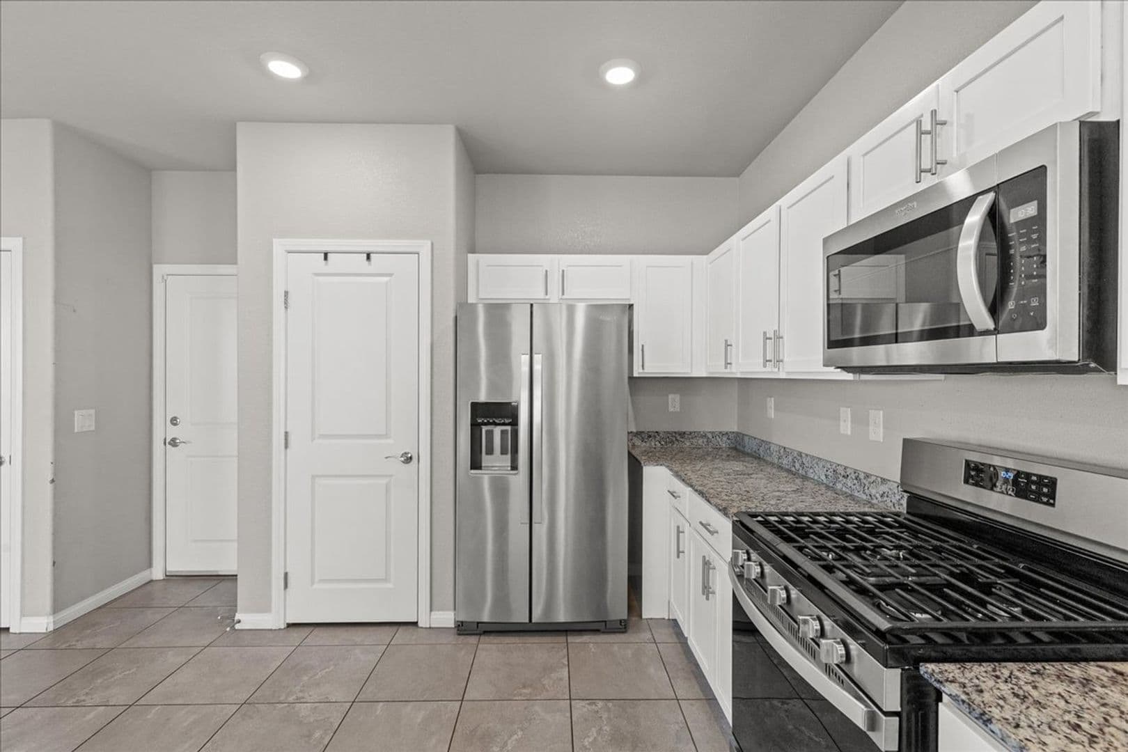 Las Vegas House: 7910 Diamond Sky Av. - (C2)