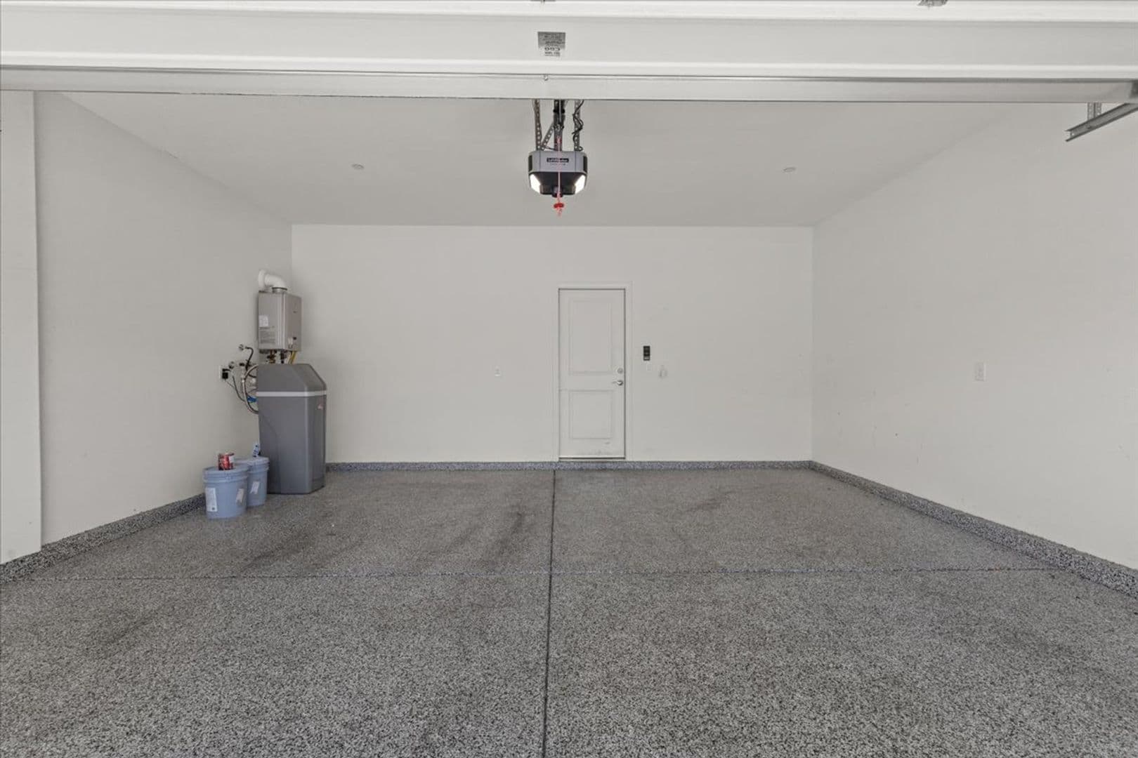 Las Vegas House: 7910 Diamond Sky Av. - (C2)
