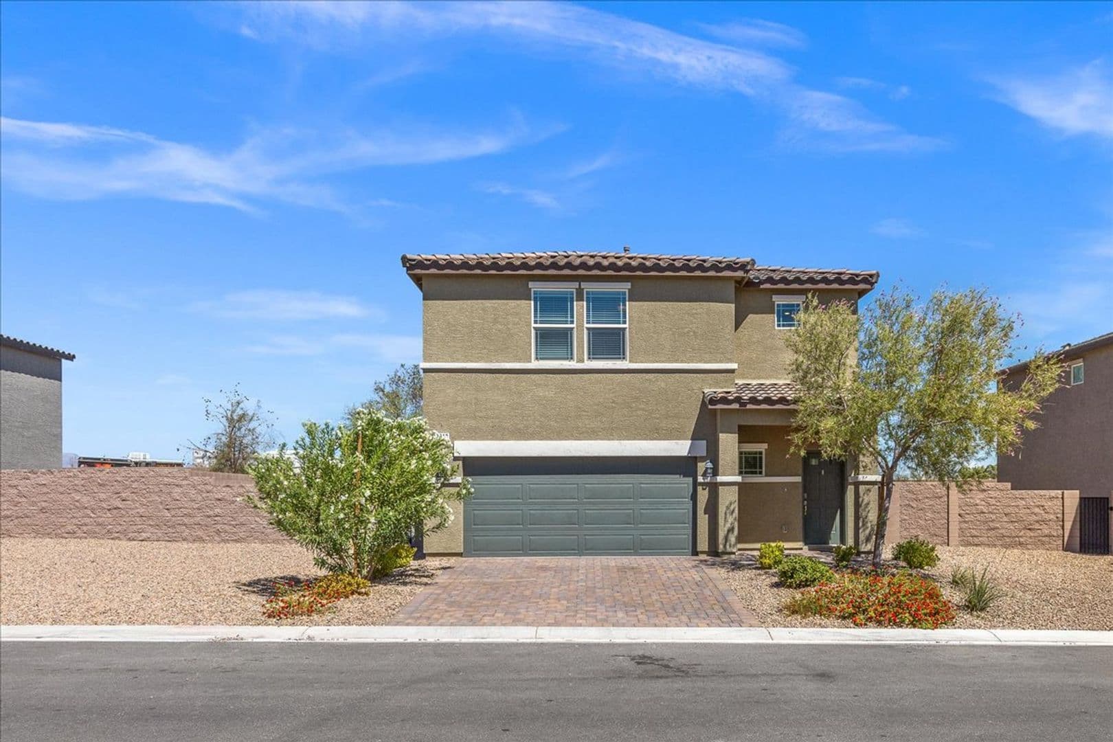Las Vegas House: 7910 Diamond Sky Av. - (C2)