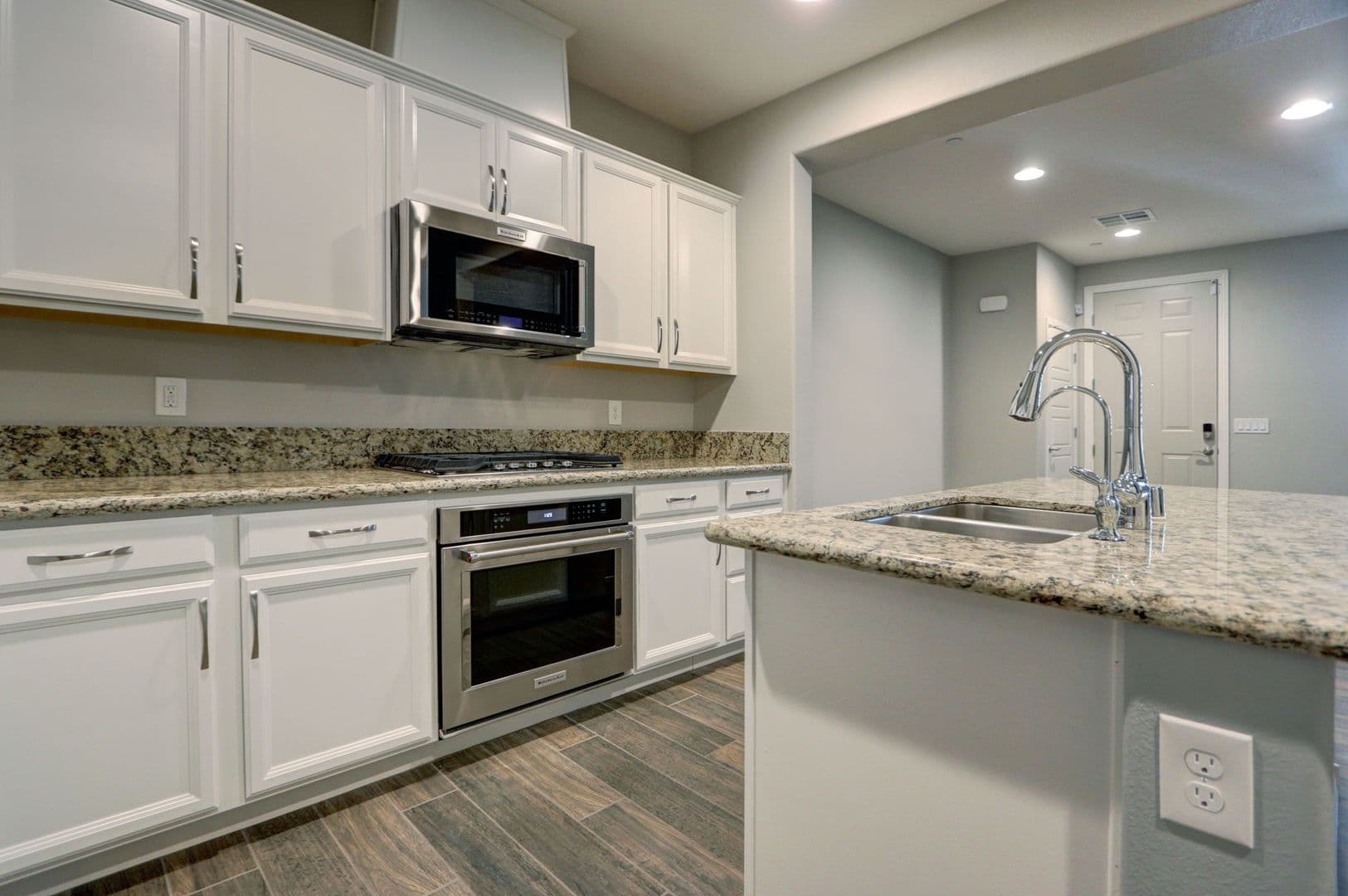 Las Vegas House: 93 W. Alamere Falls Dr.