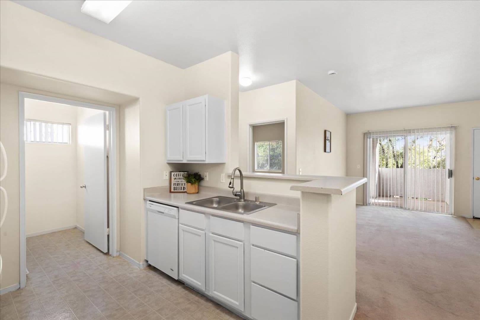 Las Vegas House: 2615 W. Gary Ave. #2047