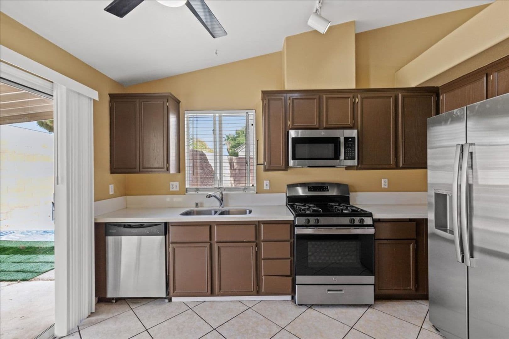 N. Las Vegas House: 3431 Outlook Point St.