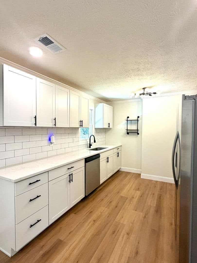 Hiram House: 3851 Nebo Rd