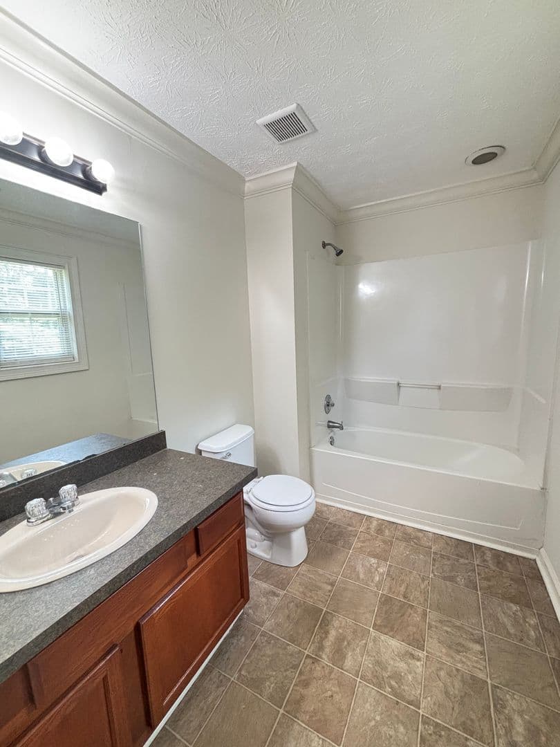 Acworth House: 2947 Baker Road