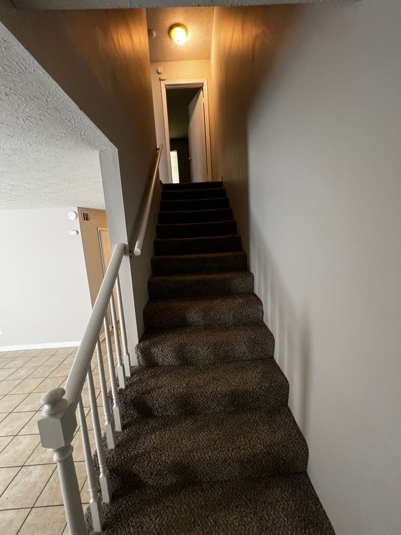 Austell Townhome: 2708 Greystone Ct