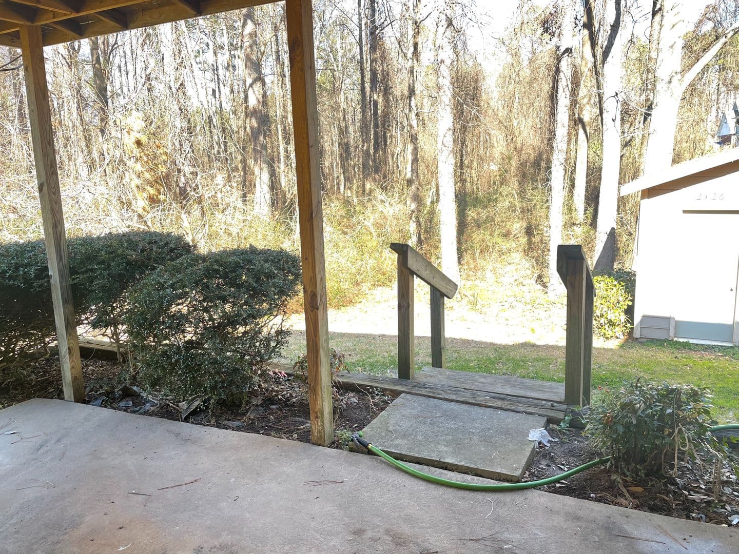 Lithia Springs House: 2526 Sweetridge Ct